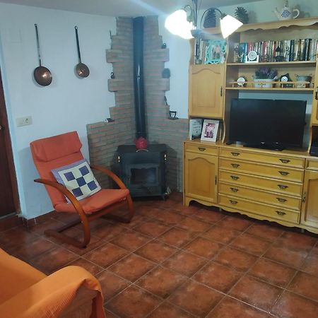 B&B En Valdemoro De La Sierra Экстерьер фото